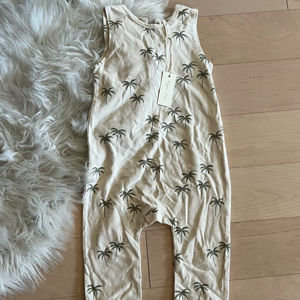 Rylee + Cru Palm Tree Romper Size 2-3T